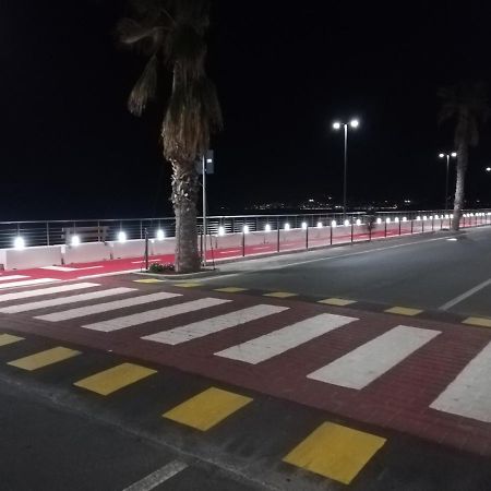 Le Case Del Sole Ventimiglia Exterior photo