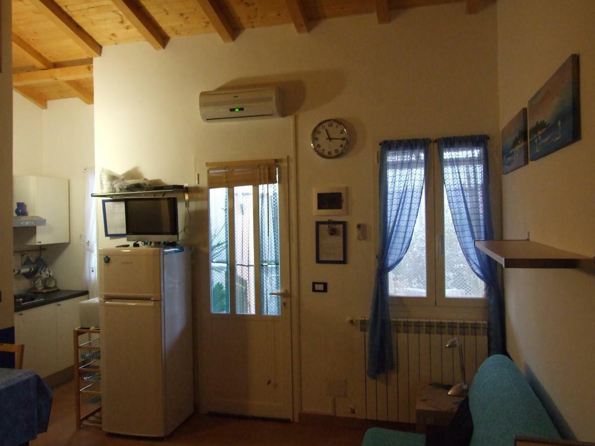 Le Case Del Sole Ventimiglia Exterior photo