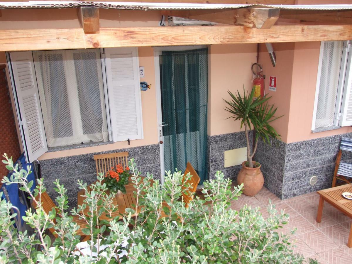 Le Case Del Sole Ventimiglia Exterior photo