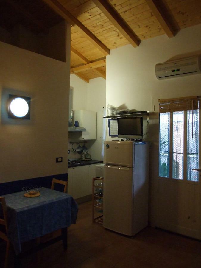 Le Case Del Sole Ventimiglia Exterior photo